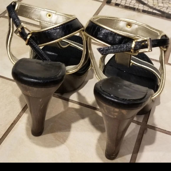 Miss Bison ladies black and gold heels - Picture 3 of 6